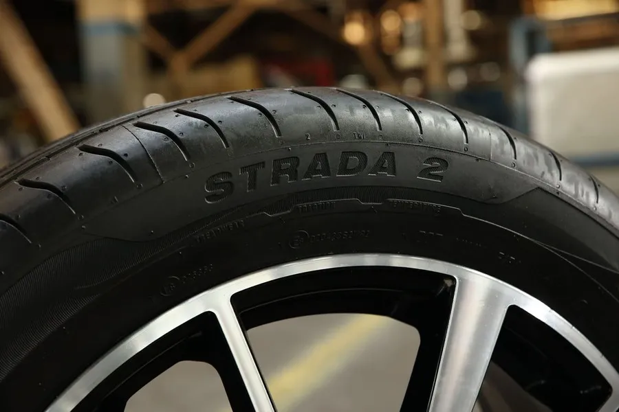 Почему не стоит использовать всесезонные шины